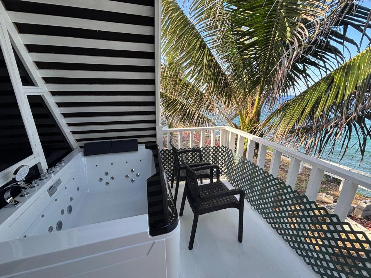 The Sea Cliff Hotel Resort & Spa ปอร์ตอันโตนิโอ ภายนอก รูปภาพ